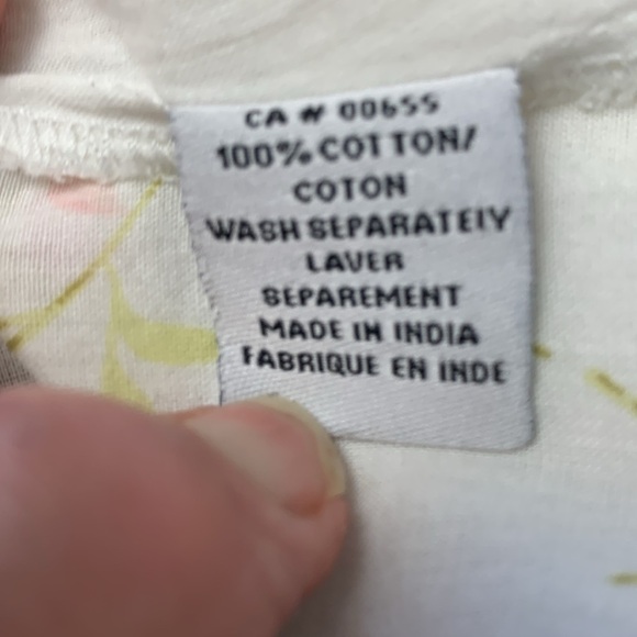 Reitman’s Vintage Light & Airy Summer Top, Cap Sleeves, 100% Cotton, Button Up - Picture 5 of 12